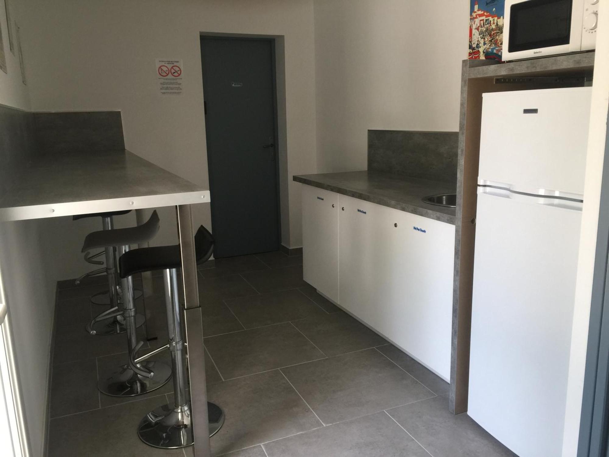 Sur Les Pas De Pagnol Bed & Breakfast Aubagne Exterior photo